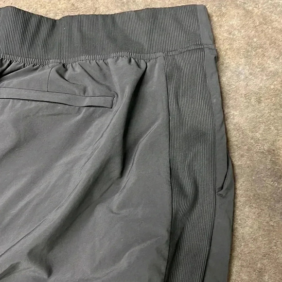 Athleta Brooklyn ankle pant size 18 - Picture 5 of 5